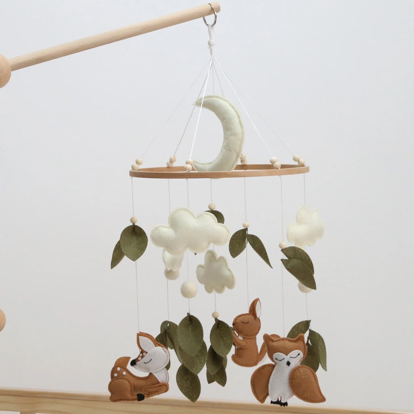 Mobile bébé forêt | Artisanal Feutre Bois