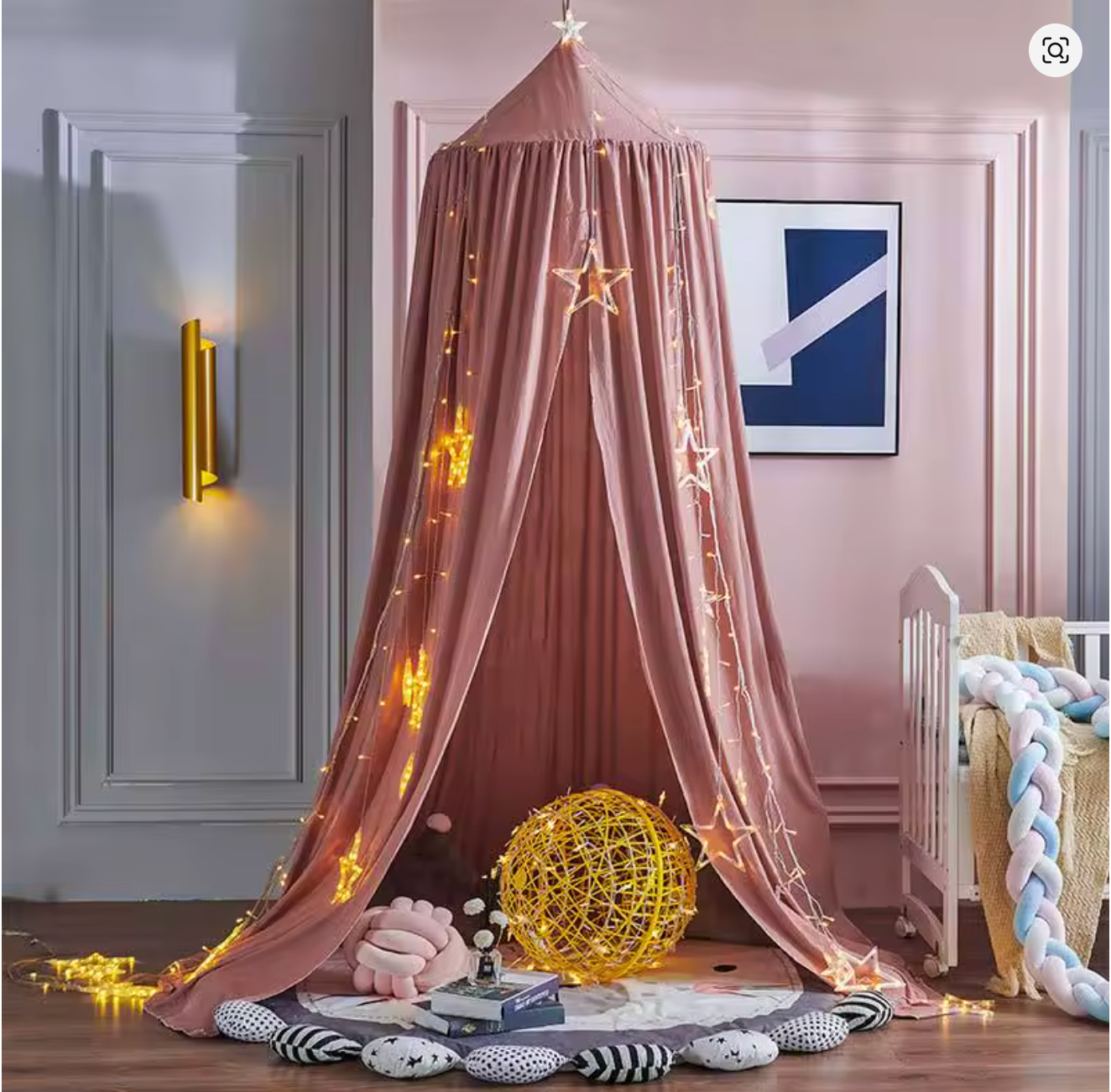 ciel de lit bébé rose étoile lumières tapis peluches livres
