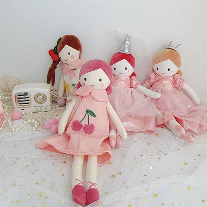 doudou bébé ballerine fille quatre poupées princesse fée cerises fruits