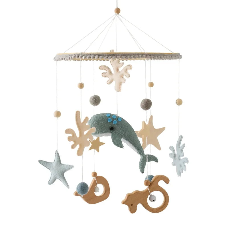 mobile musical bébé feutre bois animaux marin étoile algue bulle beige gris bleu
